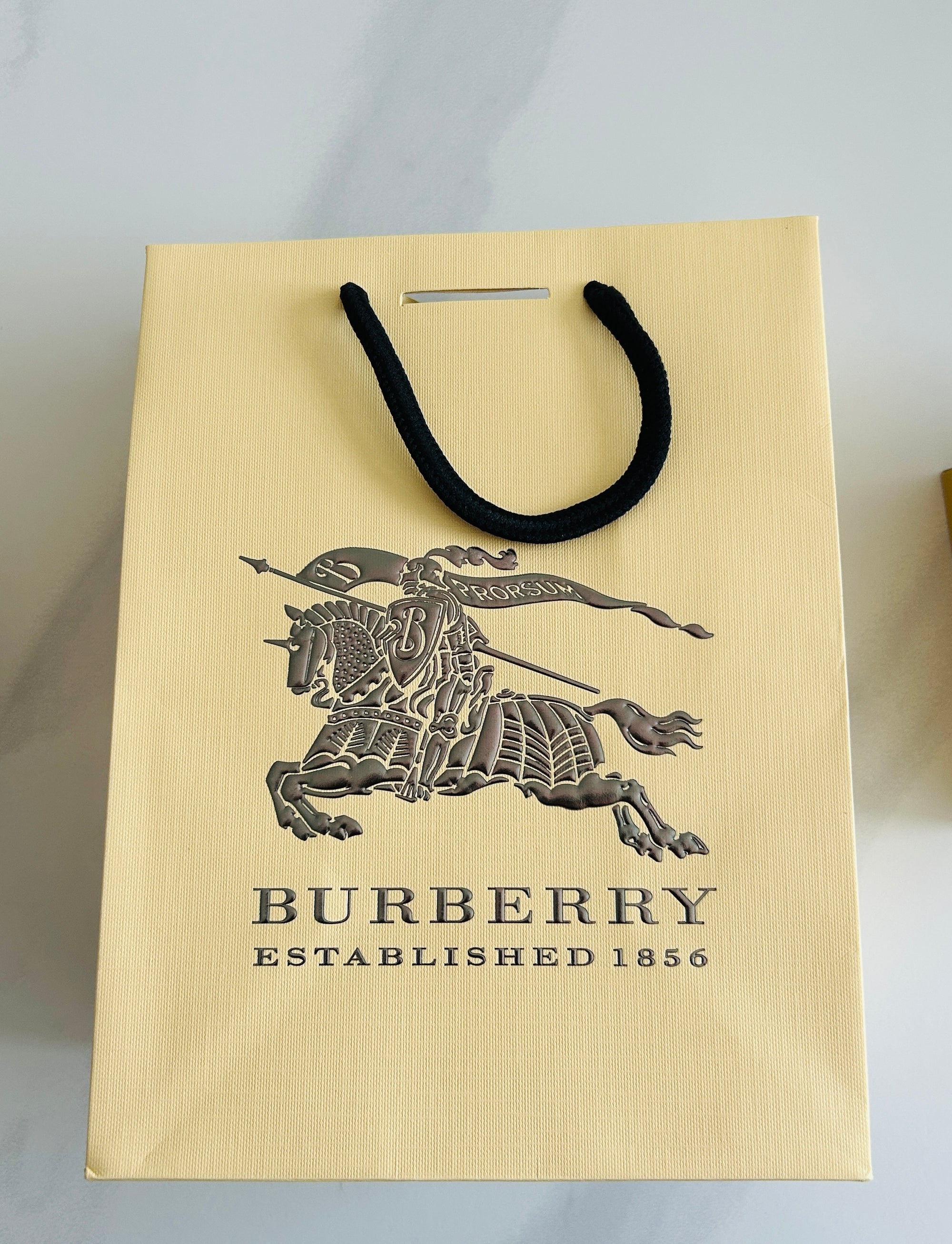 burberry montre homme chronographe bu9751 acier or set complet neuve