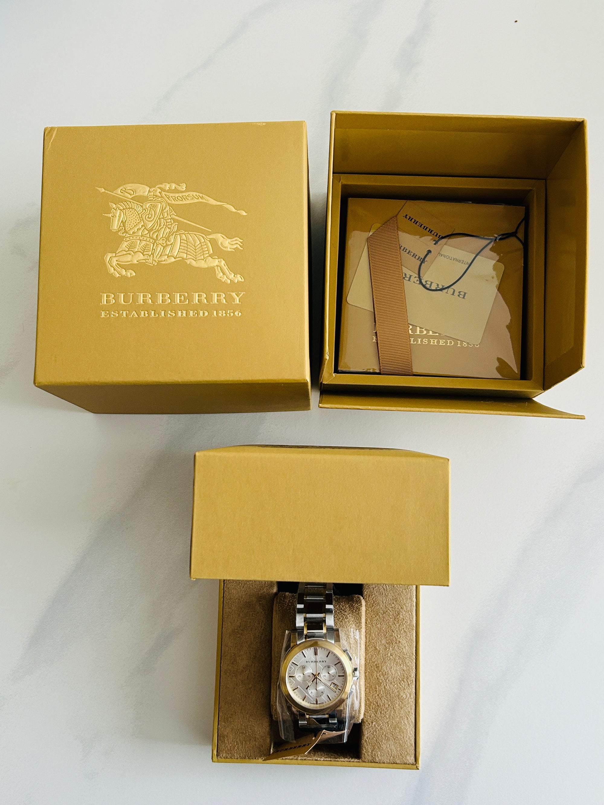 burberry montre homme chronographe bu9751 acier or set complet neuve